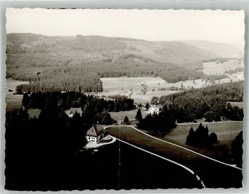 Grafenhausen Fliegeraufnahme vom Hotel Schlüchtmühle Foto Original aus Archiv eines Ansichtskartenverlags Ort handschriftlich