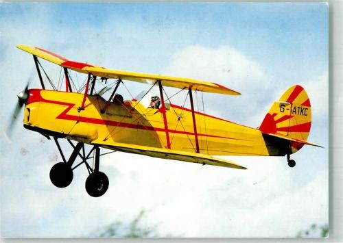 Fliegeraufnahme von einem Stampe Doppeldecker SV-4 Trane Clima Compact Dachklimageräte