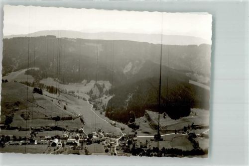 Wengen Fliegeraufnahme des Ortes Foto Original aus Archiv eines Ansichtskartenverlags Ort handschriftlich
