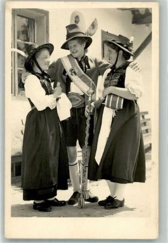 Lienz Tracht Ort lt. Fotograf Mariner