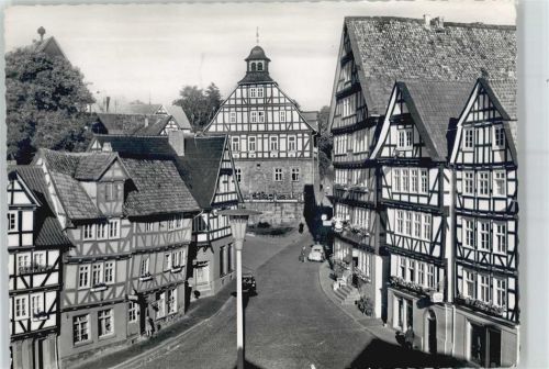 Homberg Marktplatz, Blick zum Rathaus, Fachwerkhaus