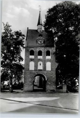 Apen Kirche