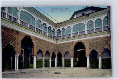 Sevilla Alcazar El Patio de las Cien Doncellas
