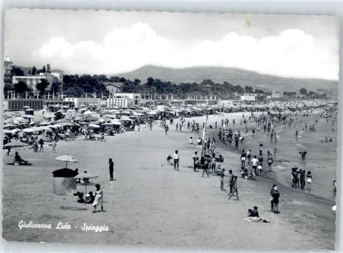 Giulianova Strand