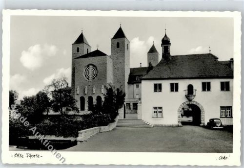 Münsterschwarzach Alte Pforte mit Abteikirche