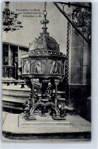 Ochsenfurt Historischer Taufstein der Stadtpfarrkirche