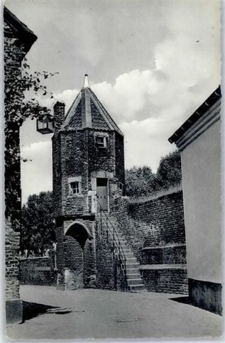 Zons Turm
