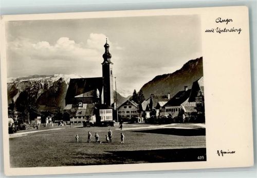 Anger Untersberg Kirche Kinder