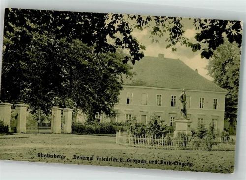 Rheinsberg Denkmal Friedrich d. Große Park Eingang