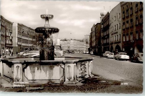 Mühldorf Stadtplatz Brunnen