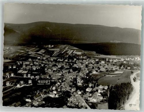 Wolfshagen Fliegeraufnahme des Ortes Foto Original aus Archiv eines Ansichtskartenverlages Ort handschriftlich