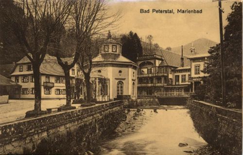 72250 W7605 Bad Peterstal-Griesbach - Bad Peterstal (7605) Mechanik-Karte mit Leporello Marienbad II- (Leporello lose und repariert, Stauchungen RS)