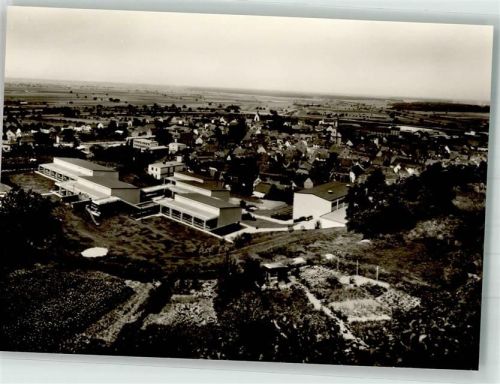 Riegel mit Kirche St. Martin und Michaelschule