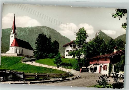 Kreuth mit Kirche St. Leonhard und Leonhardstein Verlag Peter Triem
