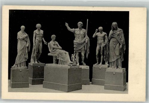 Zürich Skulpturengruppe aus dem Lichthof Archäologische Sammlung der Universität