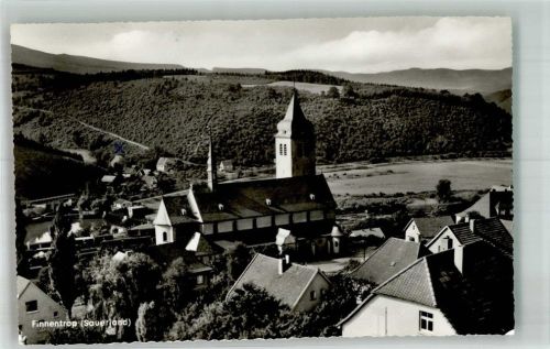 Finnentrop Kirche St. Johannes Nepomuk Fotograf Jupp Schmies