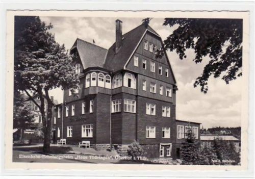Oberhof Oberhof i. Thür. mit Eisenbahn-Erholungsheim " Haus Thüringen " ungelaufen Ecken mit Albumabdrücken, sonst gut erhalten.