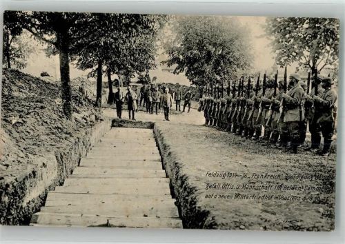 Vouziers 1917 Beerdigung auf d. neuen Militärfriedhof 8.10.1915