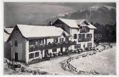 Nonn bei Bad Reichenhall mit Gasthaus im Winter ungelaufen Gute Erhaltung.