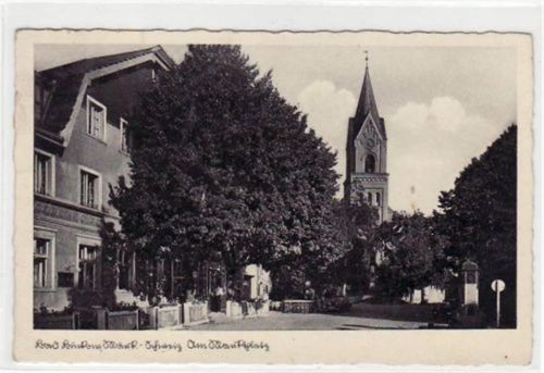 Buckow Bad Buckow - Märk. Schweiz. Abgebildet ist der Marktplatz mit der Kirche und dem Linden-Hotel. Postalisch gelaufen 1940. Gute Erhaltung.