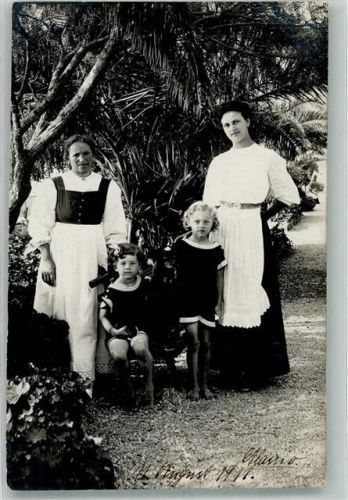 Alassio 1911 Zwei Frauen mit zwei Kindern unter Palmen Ort handschriftlich