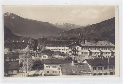 Tegernsee. Teilansicht mit Hotel Steinmetz gelaufen am 01.09.1930. Gute Erhaltung.