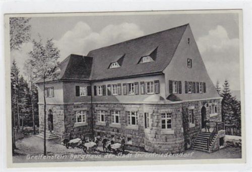 Ehrenfriedersdorf Ehrenfriedersdorf. Greifenstein-Berghaus gelaufen am 04.08.1935. Leichter Bug oben und unten rechts, sonst gut erhalten