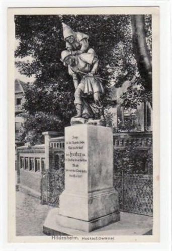 Hildesheim Hildesheim. Huckaufdenkmal ungelaufen kleiner Knick oben rechts, sonst gut erhalten