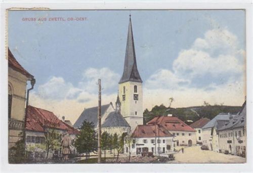 Zwettl Partie an der Kirche gelaufen am 29.05.1914. Leicht fleckig, sonst gut erhalten. PLZ 4180.