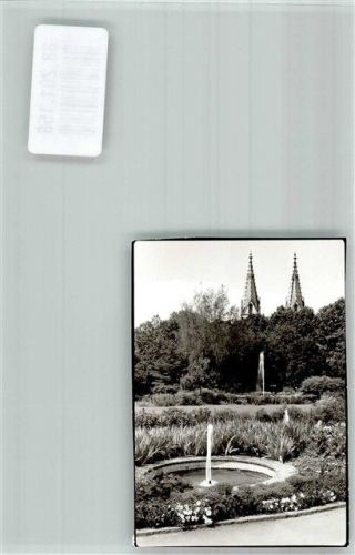 Göppingen Parkanlage mit Brunnen und Türmen der Oberhofenkirche Foto Original aus Archiv eines Ansichtskartenverlags Ort handschriftlich