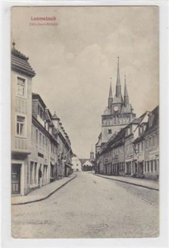 Lommatzsch in Sachsen. Döbelner-Straße gelaufen 1913. Vorder- und Rückseite leicht fleckig, sonst gut erhalten.
