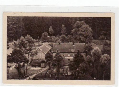 Zeitzgrund mit Ziegenmühle gelaufen von 1928. Sehr weiche Karte, an den Ecke n kleine Knicke, leicht bügig, sonst gut erhalten.
