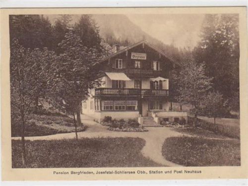 Josefsthal-Schliersee. Pension Bergfrieden. Station und Post Neuhaus gelaufen am 31.06.1936. Gute Erhaltung.