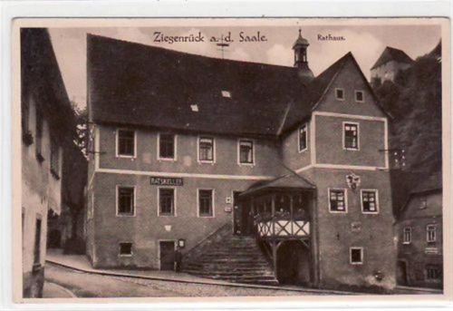 Ziegenrück Ziegenrück, ob. Saaletal mit Rathaus und Ratskeller ungelaufen Gute Erhaltung.