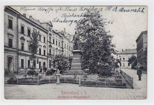 Reichenbach Reichenbach i. V. Solbrigsplatz Bismarckdenkmal gelaufen 1911. Leichter Bug am linken Rand. Leicht abgerundete Ecke n. Rückseite leicht fleckig, sonst gut erhalten