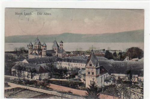Maria Laach Abtei gelaufen von 1911. Leichter Stempeldurchdruck, leichter Bug und kleiner Knick oben, leicht stockfleckig, sonst gut erhalten