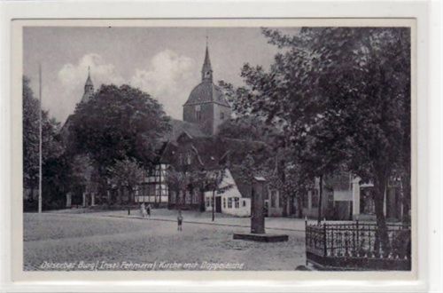 Fehmarn Ostseebad Burg, Insel Fehmarn mit Kirche u. Doppeleiche. Die Karte wurde 1935 beschrieben, frankiert und vermutlich im Umschlag verschickt. Ecken mit Albumabdrücken, sonst gut erhalten