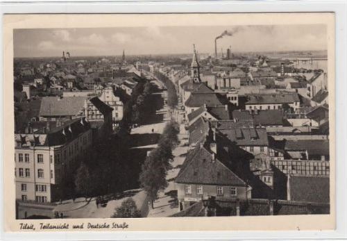 Tilsit Tilsit / Sowetsk mit Teilansicht und Deutsche Straße gelaufen 1942 kleiner Knick an der linken oberen Ecke Leichter Bug unten links, sonst gut erhalten