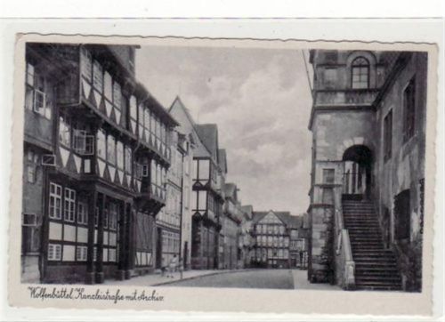 Wolfenbüttel Wolfenbüttel. Kanzleistraße mit Archiv gelaufen, 1941. Gute Erhaltung.