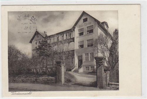 Bad Reinerz Bad Reinerz - Duszniki Zdrój / Kreis Glatz - Klodzko. Vorderansicht vom Fremdenheim Cäcilie gelaufen 1935. Leichter Stempeldurchdruck, sonst gut erhalten