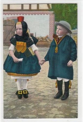 Hessische Trachten. jüngste Schwälmerpärchen ungelaufen Top Erhaltung.