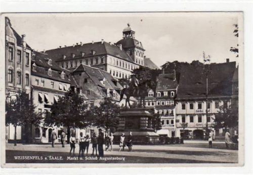 Weißenfels Weißenfels mit Markt und Schloss Augustusburg gelaufen von 1933. Gute Erhaltung.