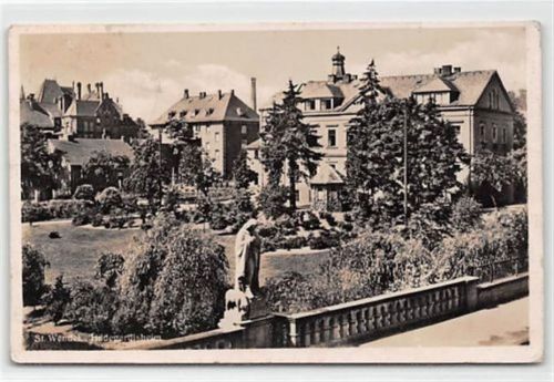 St. Wendel. Hildegardisheim gelaufen. Ecken mit Albumabdrücken, leichter Stempeldurchdruck, Knick unten rechts, leicht fleckig, sonst gut erhalten