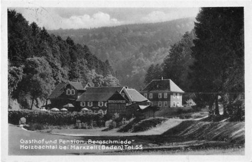 Holzbachtal bei Marxzell. Gasthof und Pension Bergschmiede gelaufen. Leichter Stempeldurchdruck, sonst gut erhalten