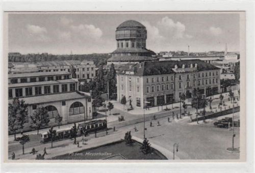 Posen Posen / Poznan. Messehallen Straßenbahn im Vordergrund ungelaufen Gute Erhaltung.
