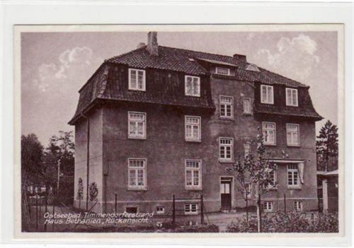 Timmendorfer Strand Timmendorfer Strand mit Haus Bethanien, Rückansicht ungelaufen Ecken mit Albumabdrücken, sonst gut erhalten