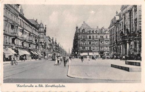 Karlsruhe Karlsruhe. Lorettoplatz gelaufen. Leicht bügig, kleiner Knick oben links, sonst gut erhalten