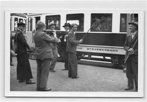 Bad Dürkheim Seltene Fotokarte Bad Dürkheim. Heimfahrt von einem Geschäftsausflug ungelaufen Leicht bügig, leicht fleckig, sonst gut erhalten