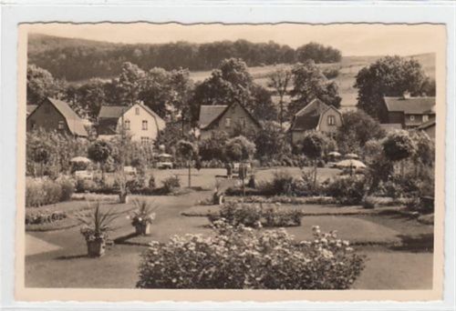 Bruchhausen, Krs. Höxter. Brunnengarten gelaufen, mit Marke und Stempel, Datum nicht lesbar. Leichter Stempeldurchdruck, sonst gut erhalten
