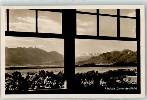 Obere Firstalm Innen Ausblick
